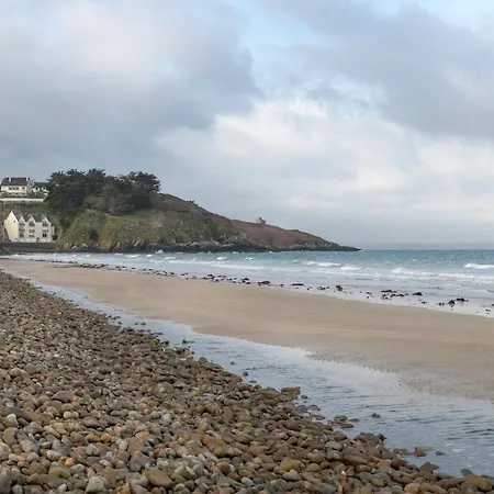 Vue Sur Et Plage, Pour 4 Apartment *