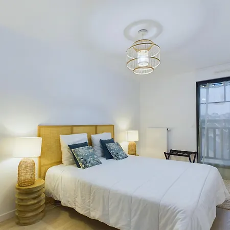 Apartment Vue Sur Et Plage, Pour 4